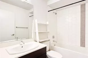 4812 Linden Ave N, Seattle, WA 98103 - Photo 9