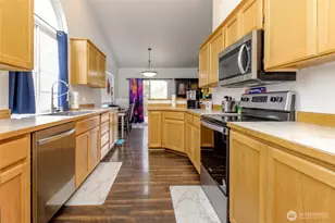 1613 197th St Ct E, Spanaway, WA 98387 - Photo 7