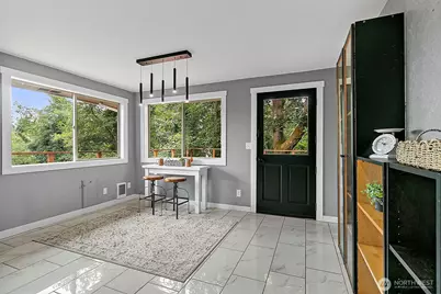 9656 Beacon Avenue S, Seattle, WA 98118 - Photo 9