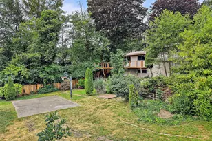 9656 Beacon Ave S, Seattle, WA 98118 - Photo 27