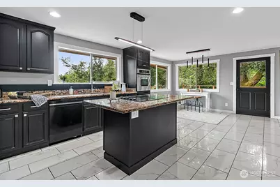 9656 Beacon Avenue S, Seattle, WA 98118 - Photo 7