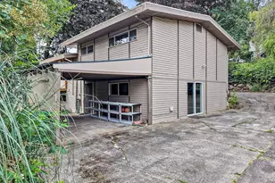 9656 Beacon Ave S, Seattle, WA 98118 - Photo 25