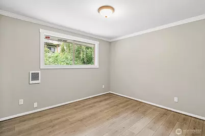9656 Beacon Avenue S, Seattle, WA 98118 - Photo 13