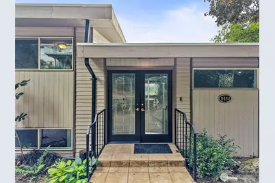 9656 Beacon Avenue S, Seattle, WA 98118 - Photo 3