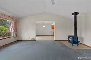 1614 Poplar Ln, Camano Island, WA 98282 - Photo 11