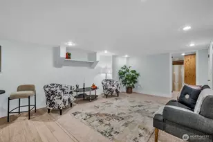 2301 Delmar Dr E, Seattle, WA 98102 - Photo 17