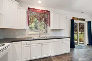 70 E Dabob Rd, Shelton, WA 98584 - Photo 13