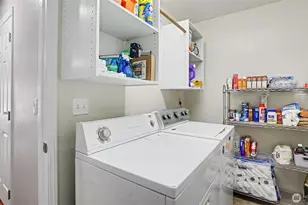 15532 156th Ct SE, Renton, WA 98058 - Photo 33