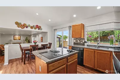 15532 156th Court SE, Renton, WA 98058 - Photo 19