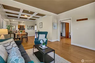 2204 3rd Ave W, Seattle, WA 98119 - Photo 5