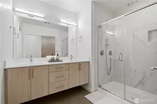 14013 Greenwood Ave N, Seattle, WA 98133 - Photo 15