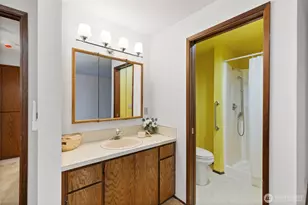 923 Pershing Ave, Bremerton, WA 98312 - Photo 19