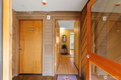 923 Pershing Avenue #205, Bremerton, WA 98312 - Photo 5