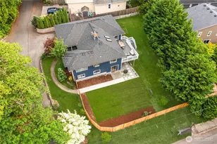 8227 NE 166th St, Kenmore, WA 98028 - Photo 17