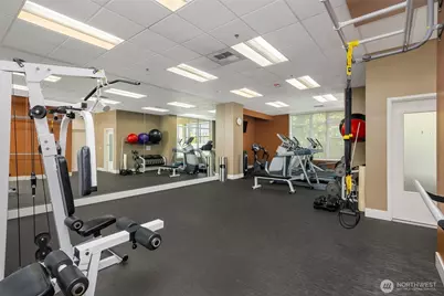 2801 1st Avenue #1102, Seattle, WA 98121 - Photo 17