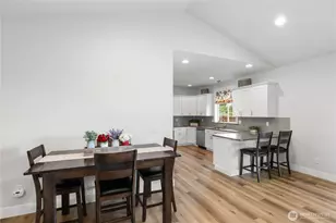 10135 Albany Park Ln SW, Rochester, WA 98579 - Photo 5