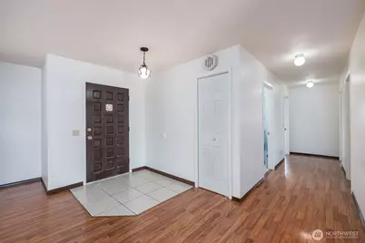 530 W Crest, Moses Lake, WA 98837 - Photo 3