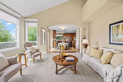 21008 7th Avenue S, Des Moines, WA 98198 - Photo 11