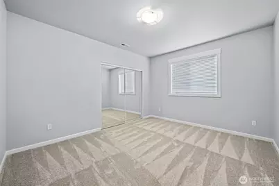 21008 7th Avenue S, Des Moines, WA 98198 - Photo 31