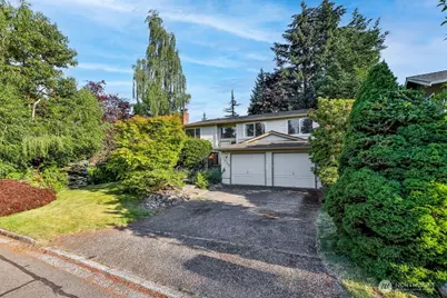 12705 SE 74th Street, Newcastle, WA 98056 - Photo 3
