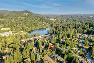 12705 SE 74th St, Newcastle, WA 98056 - Photo 5