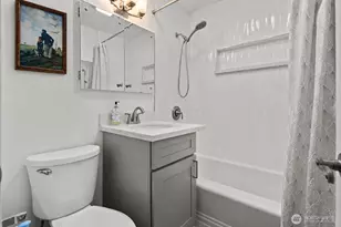 707 W Bertona St, Seattle, WA 98119 - Photo 19