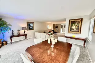 707 W Bertona St, Seattle, WA 98119 - Photo 13