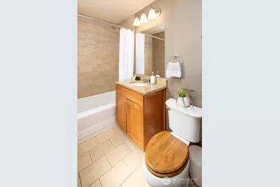 4006 32nd Avenue W, Seattle, WA 98199 - Photo 13
