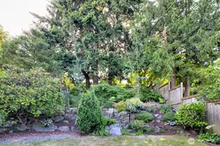 4006 32nd Ave W, Seattle, WA 98199 - Photo 25
