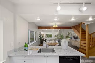 16518 Stone Ave N, Shoreline, WA 98133 - Photo 11