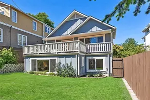 2629 E Valley St, Seattle, WA 98112 - Photo 3
