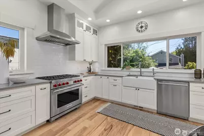 2629 E Valley Street, Seattle, WA 98112 - Photo 1