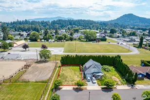 1720 S Walter St, Mount Vernon, WA 98273 - Photo 1
