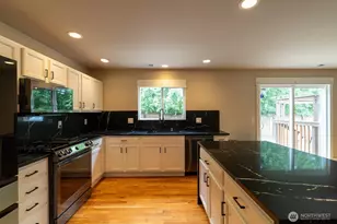 11515 138th St Ct E, Puyallup, WA 98374 - Photo 13