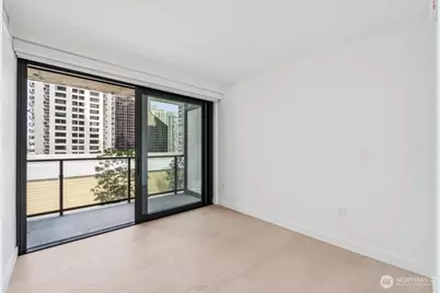 300 Virginia Street #812, Seattle, WA 98121 - Photo 11