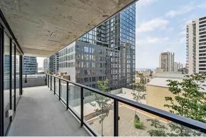 300 Virginia Street #812, Seattle, WA 98121 - Photo 9