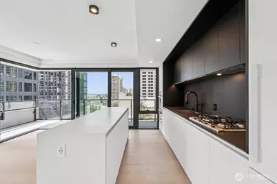 300 Virginia Street #812, Seattle, WA 98121 - Photo 1