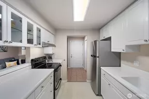 9494 Redmond Woodinville Road NE, Redmond, WA 98052 - Photo 15