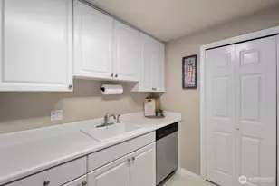 9494 Redmond Woodinville Road NE, Redmond, WA 98052 - Photo 17