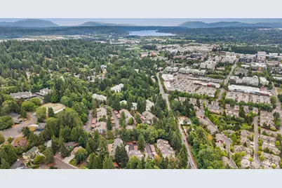 9494 Redmond Woodinville Road NE #B102, Redmond, WA 98052 - Photo 37