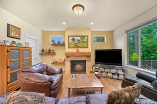 1216 Creekwood Ln, Bellingham, WA 98229 - Photo 9