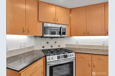 3851 Ambleside Lane NE, Bremerton, WA 98311 - Photo 11