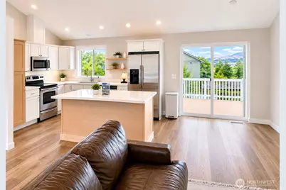 576 Saddle Rock Loop, Wenatchee, WA 98801 - Photo 5