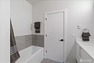 17335 90th Dr NE, Bothell, WA 98011 - Photo 25
