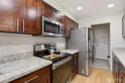 17511 52nd Avenue W, Lynnwood, WA 98037 - Photo 5