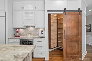 26555 SE 15th St, Sammamish, WA 98075 - Photo 15