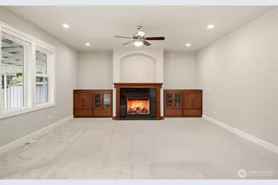 8111 113th Street Ct E, Puyallup, WA 98373 - Photo 7