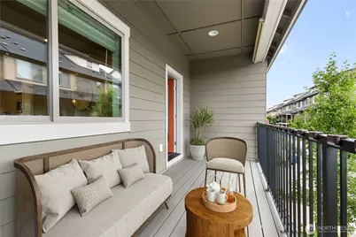 1429 8th Avenue NE #8, Issaquah, WA 98029 - Photo 15