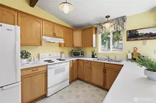17940 9th Ave NE, Poulsbo, WA 98370 - Photo 11