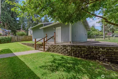 390 E Lakeshore Drive, Shelton, WA 98584 - Photo 17